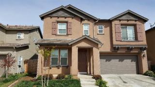 7352 Robinson Ave, Fresno, CA 93737-9275