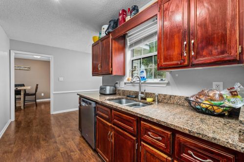 541 Old Sudlow Lk Rd, North Augusta SC  29841-9234 exterior