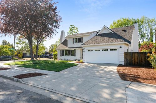 1759 Harte Dr, San Jose, CA 95124-1729