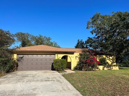 415 Jefferson Ave, Lehigh Acres, FL 33936-4347