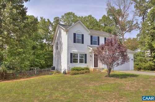 112 Robins Ct, Bybee, VA 22963-2090