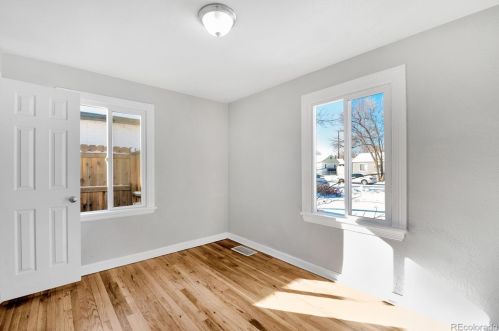 1740 Nome St, Denver CO 80010-2711 exterior