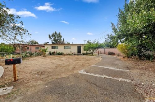 606 Maple St, Ontario, CA 91761-4341