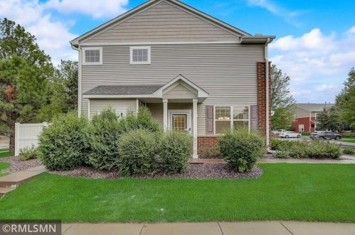 9545 Scott Cir, Minneapolis, MN 55443-3292