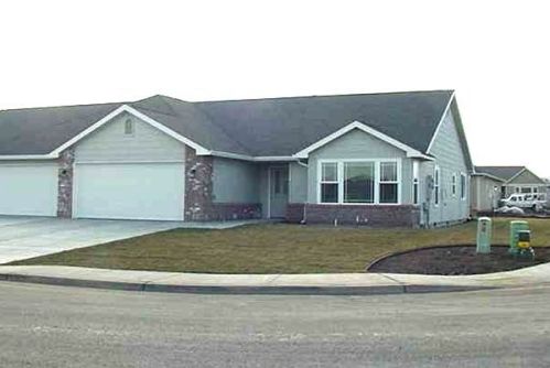 1026 88th Ave, Yakima, WA 98908-9336