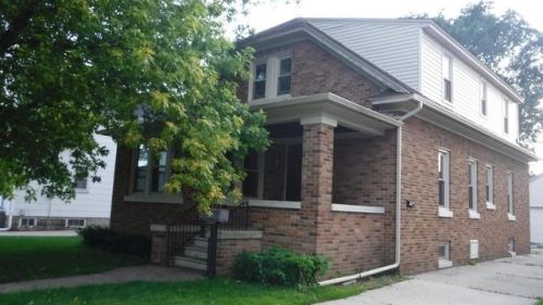 710 28th St, Manitowoc, WI 54220-4428