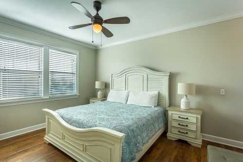 709 Gulf Beach Dr, Saint George Island FL  32328-2914 exterior