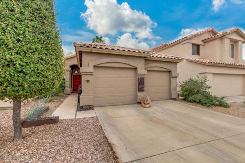 4917 Wahalla Ln, Glendale, AZ 85308-7718