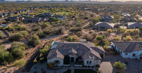 31850 61st Pl, Cave Creek AZ  85331-2529 exterior