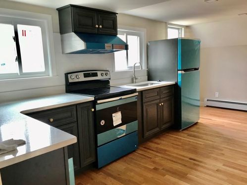 550 Park St, Stoughton MA  02072-3053 exterior