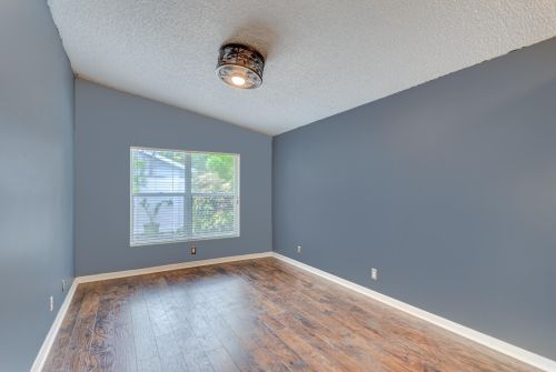 1281 Slash Pne Cir, West Palm Beach FL  33409-7086 exterior
