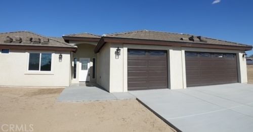 16665 Manning St, Victorville, CA 92394-1022