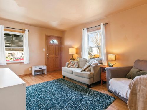 3610 Taylor Ave, Milwaukee WI 53207-3440 exterior