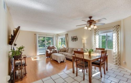 26822 Claudette St, Santa Clarita, CA 91351-5215