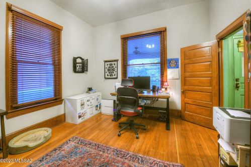 520 4th Ave, Tucson AZ  85705-8450 exterior