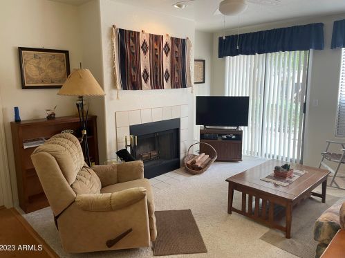 14645 Fountain Hills Blvd, Scottsdale, AZ 85268-2306