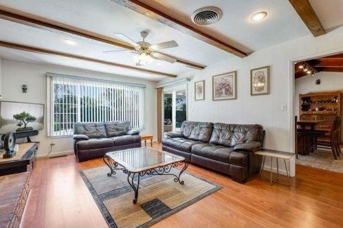 504 Greenwich Ln, Modesto CA  95350-1506 exterior