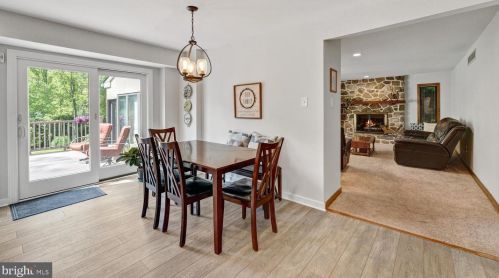 813 Marlboro Spring Rd, Kennett Sq PA  19348-1313 exterior