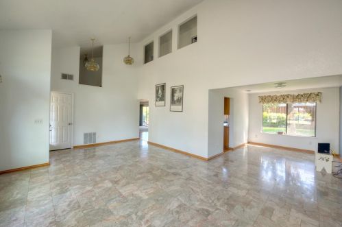 708 Bonneau Ct, Grayson CA  95363-9104 exterior