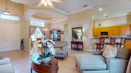 466 Dover Ct, Fort Pierce FL  34983-3414 exterior