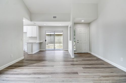 31075 Calle Aragon, Temecula CA  92592-5413 exterior