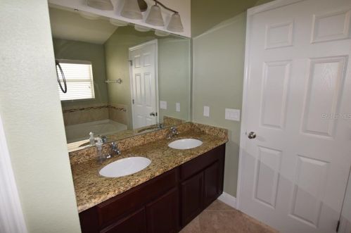 10775 Cabbage Tree Loop, Orlando FL  32825-8876 exterior