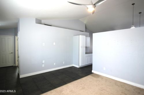 20450 30th Dr, Phoenix AZ  85027-3125 exterior