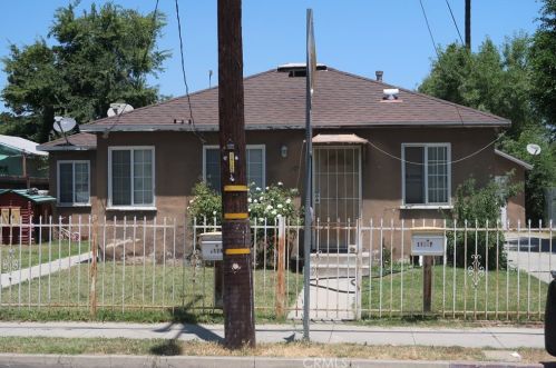 1174 Esperanza St, San Bernardino, CA 92410-2618