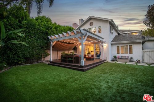 4229 Fair Ave, North Hollywood, CA 91602-3016