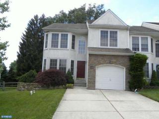 102 Marielle Ln, Norristown PA  19401-2064 exterior