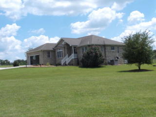 305 Clifford Howard Rd, Ravenscroft, TN 38583-5201