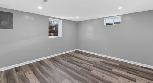 4102 Colgate Cir, Milwaukee WI  53222-1736 exterior