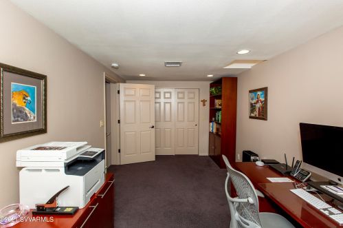 7 Courtney Cir, Sedona AZ 86336-5966 exterior