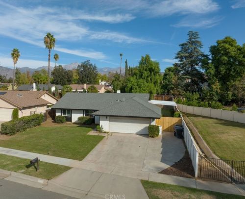 462 Jefferson St, Redlands CA  92374-3997 exterior