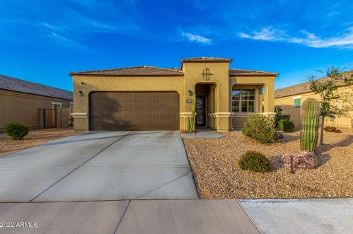 25574 Desert Dr, Buckeye, AZ 85326-6423