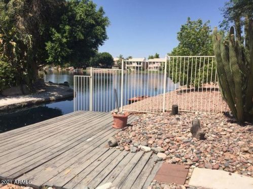 1383 Butler Cir, Chandler AZ  85225-5439 exterior