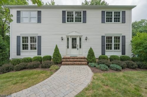 745 River Rd, Chatham Township, NJ 07928-1136