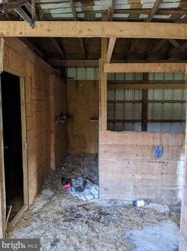 962 Vandyke Greenspring Rd, Blackbird DE  19734-9218 exterior