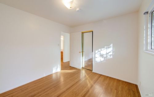 2415 Tamarisk Dr, Santa Rosa CA  95405-8435 exterior