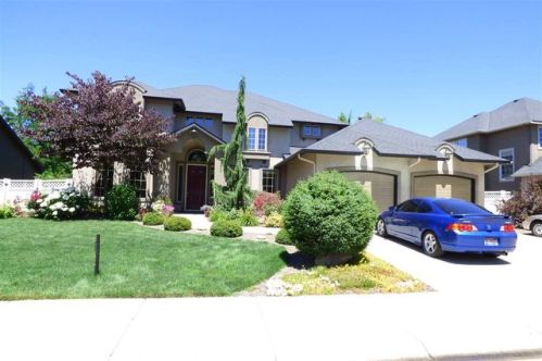 2906 Torana Dr, Meridian, ID 83646-5624
