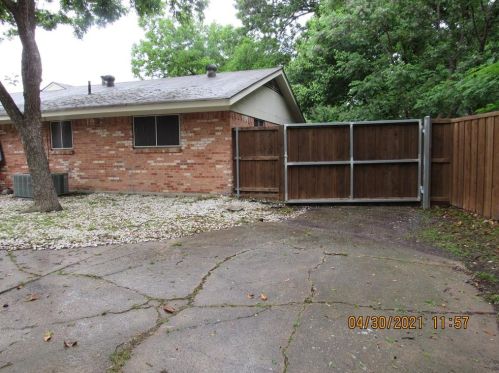 1410 Albany Pl, Richardson, TX 75080-4140