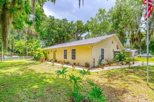3303 Needle Palm Dr, Edgewater, FL 32141-6721