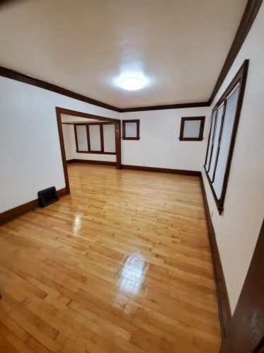 4718 Medford Ave, Milwaukee, WI 53216-2410