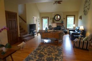 15350 42nd St, Cambridge, IA 50046-1049