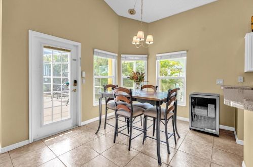 418 Riggs Cir, Davenport FL 33897-6007 exterior