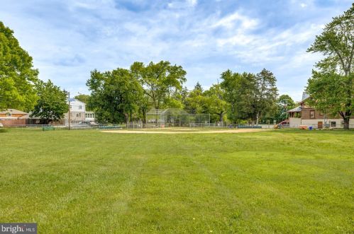 220 Prospect St, Camden NJ  08109-2613 exterior