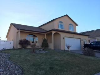979 Hickory Dr, Rulison, CO 81650