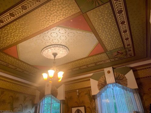 430 Green Ln, Belvidere NJ  07823-1236 exterior