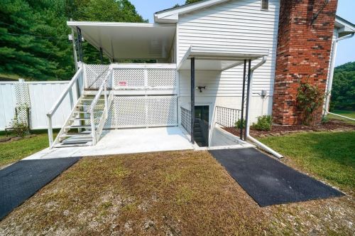 668 Cox Rd, Chillicothe OH  45601-8420 exterior