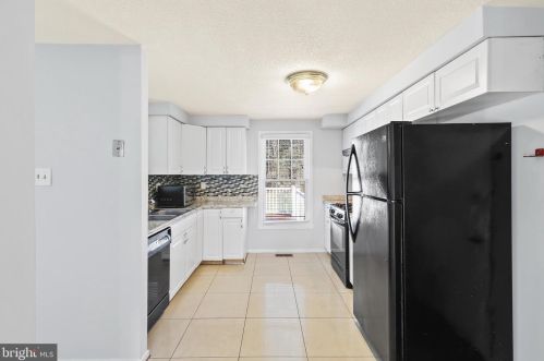 554 Hinckle Ave, Trenton NJ  08628-2805 exterior